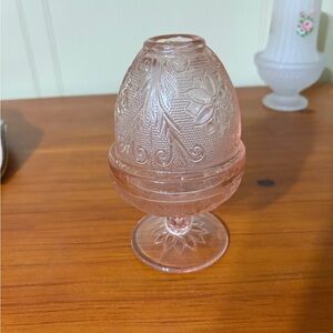 Vintage Pink Tiara Glass Fairy Lamp, very collectible